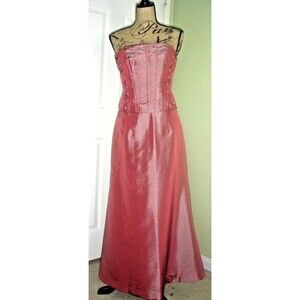 Dress Pinky & Me Rosewood Strapless/With Strings Corset Dress Gown Size 6